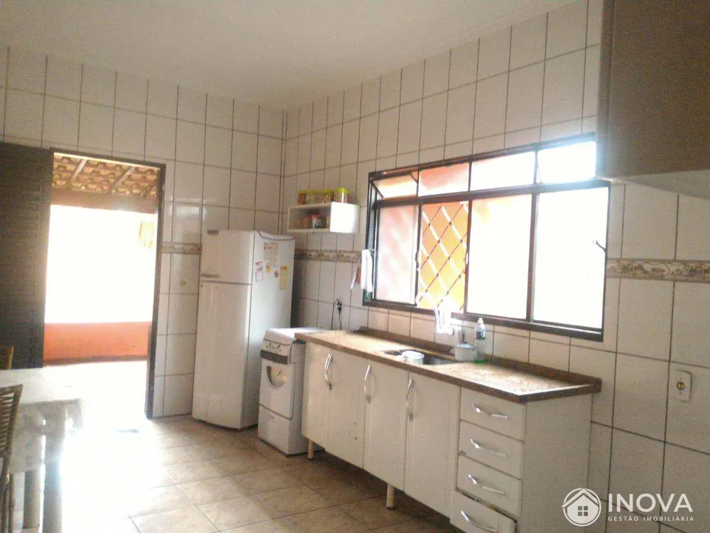 Casa, 2 quartos, 179 m² - Foto 12