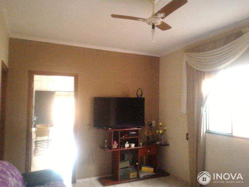 Casa, 2 quartos, 179 m² - Foto 5