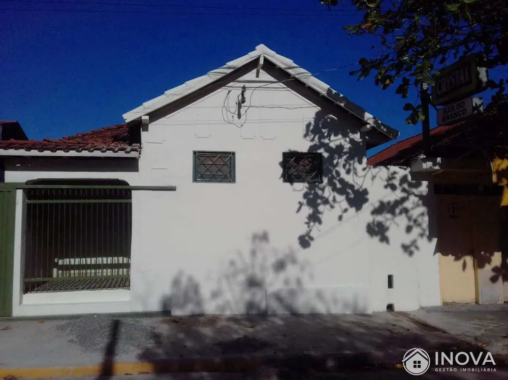 Casa, 1 quarto, 165 m² - Foto 1