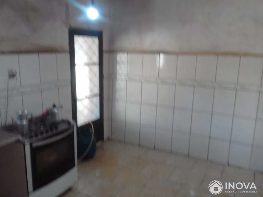 Casa, 1 quarto, 165 m² - Foto 3