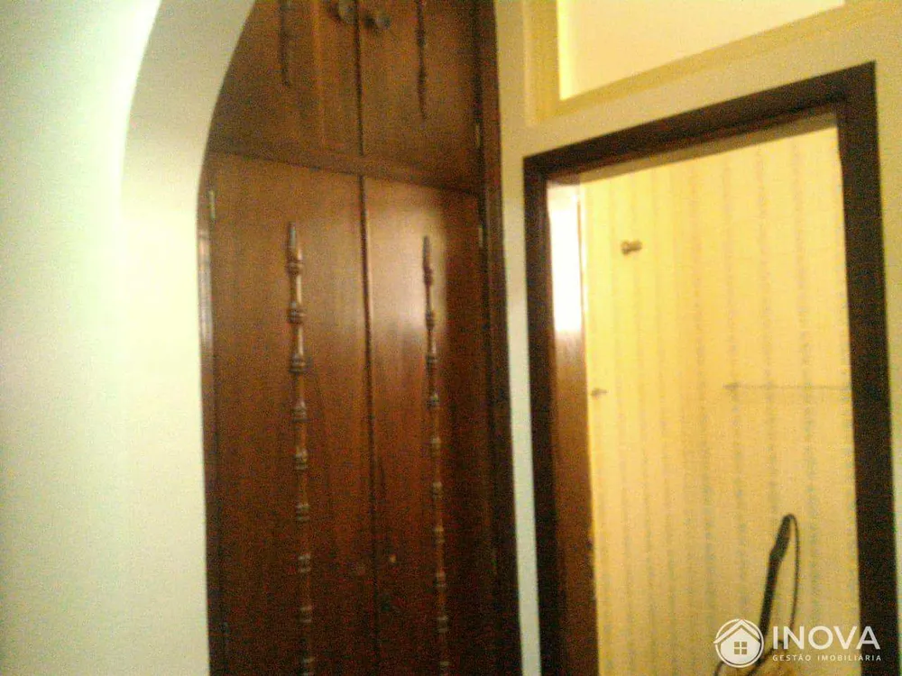 Casa, 2 quartos, 200 m² - Foto 2
