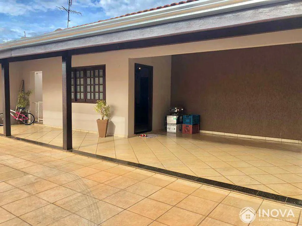 Casa, 2 quartos, 220 m² - Foto 6