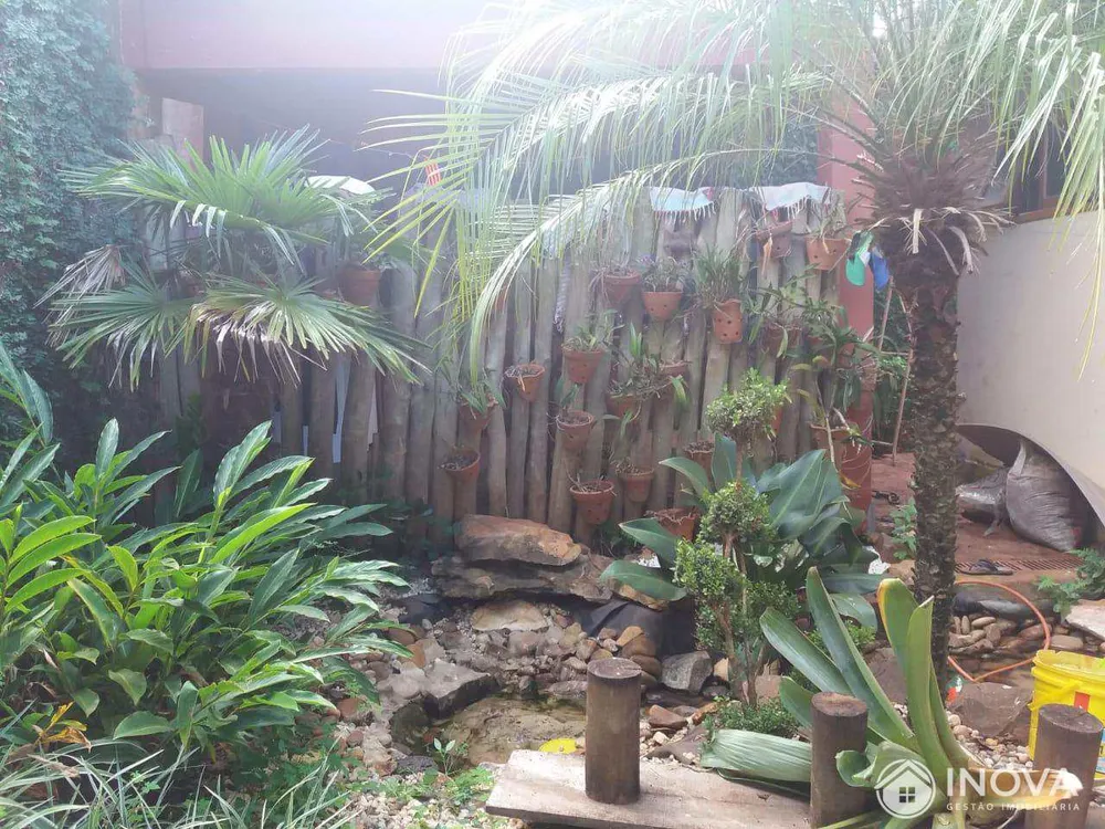 Casa, 3 quartos, 250 m² - Foto 3