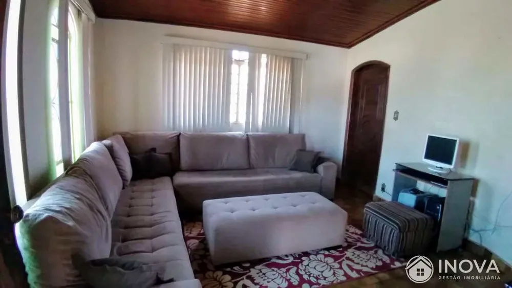 Casa, 3 quartos, 146 m² - Foto 3