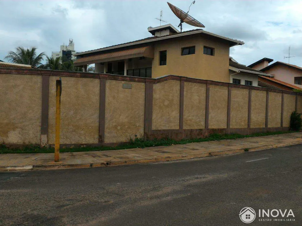 Casa, 641 m² - Foto 2