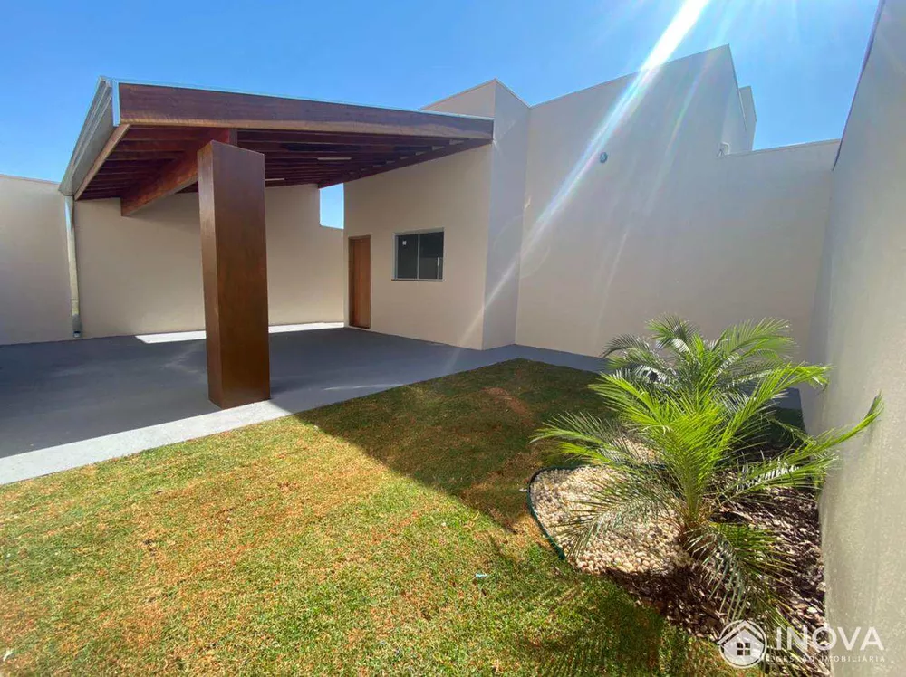 Casa à venda com 2 quartos, 92m² - Foto 3