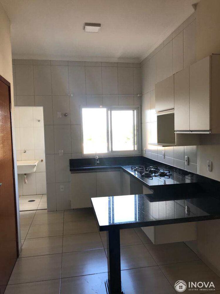 Casa à venda com 1 quarto, 54m² - Foto 4