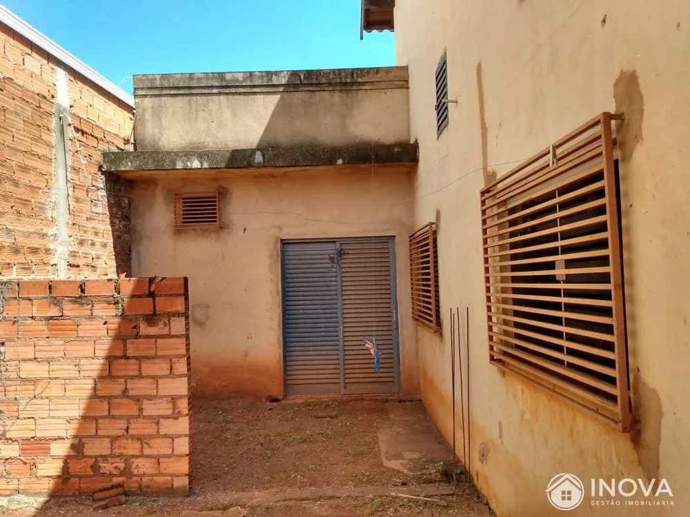 Casa, 2 quartos, 326 m² - Foto 4