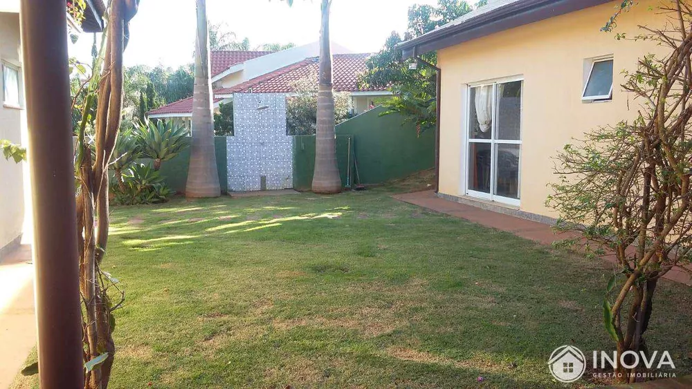 Casa de Condomínio à venda com 3 quartos, 514m² - Foto 3