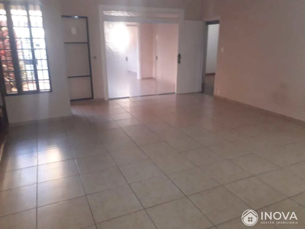 Casa, 2 quartos, 355 m² - Foto 5