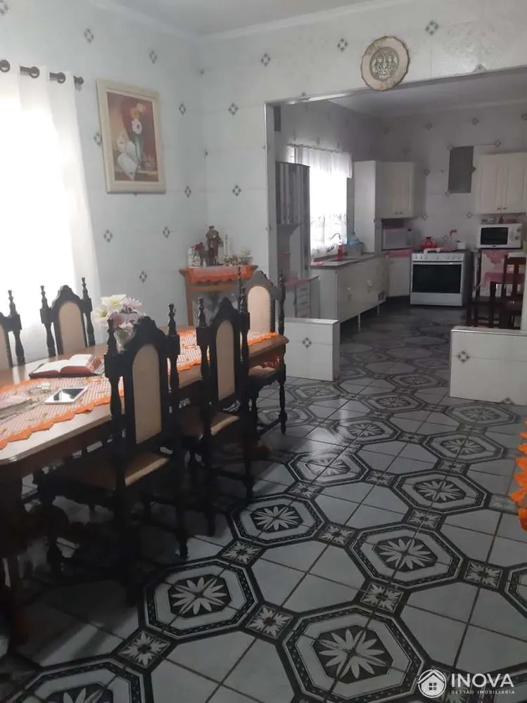 Casa, 4 quartos, 284 m² - Foto 11