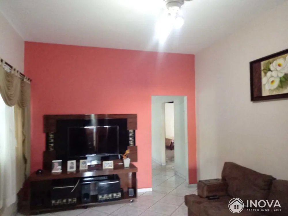 Casa, 3 quartos, 220 m² - Foto 4