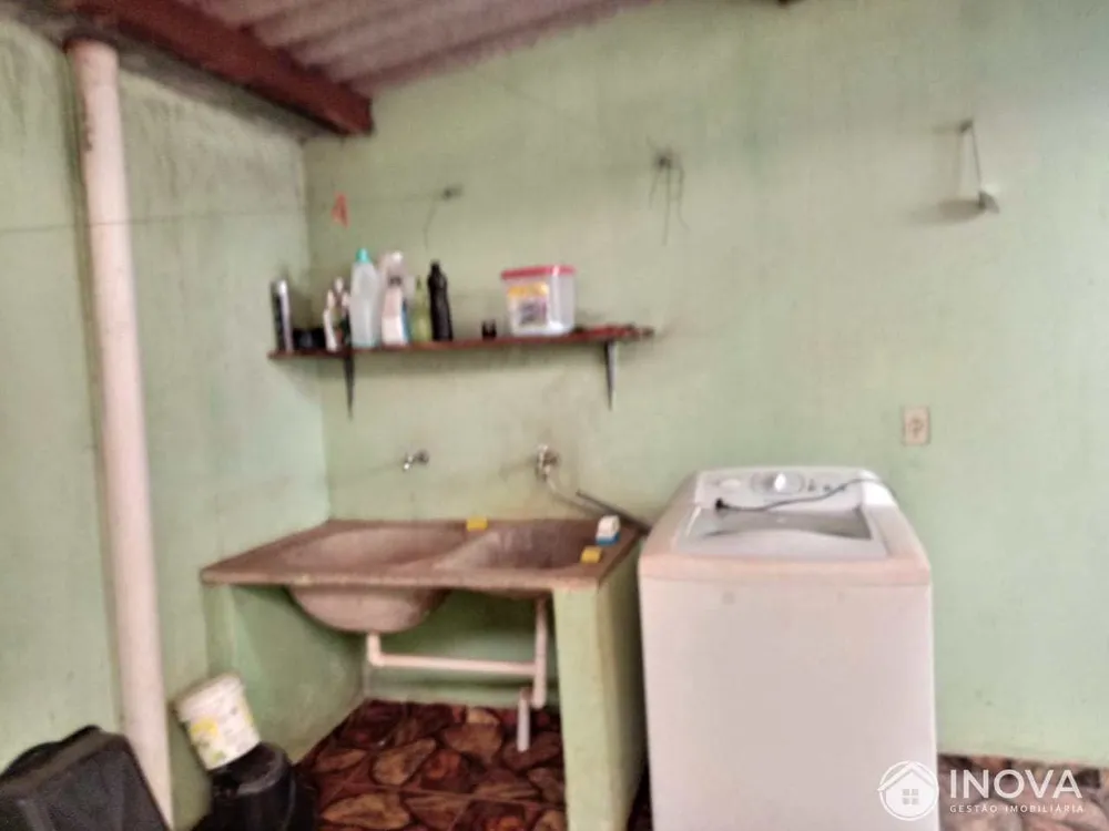 Casa, 3 quartos, 220 m² - Foto 1