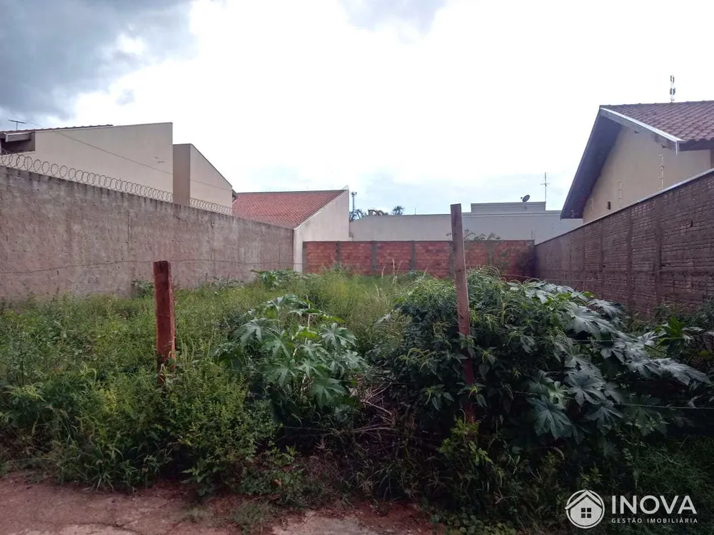 Terreno, 242 m² - Foto 1
