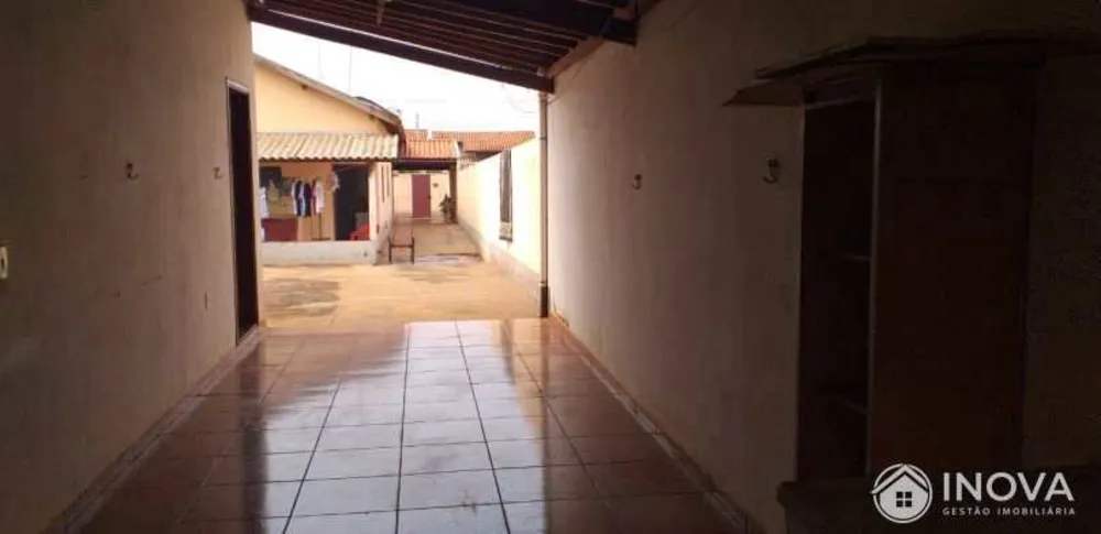 Casa, 2 quartos, 247 m² - Foto 4