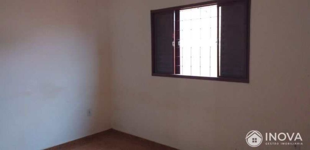 Casa, 2 quartos, 247 m² - Foto 3