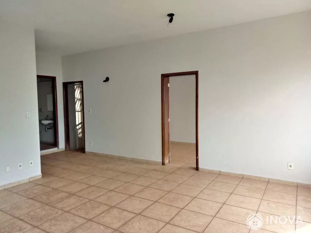 Apartamento para alugar com 2 quartos, 160m² - Foto 5