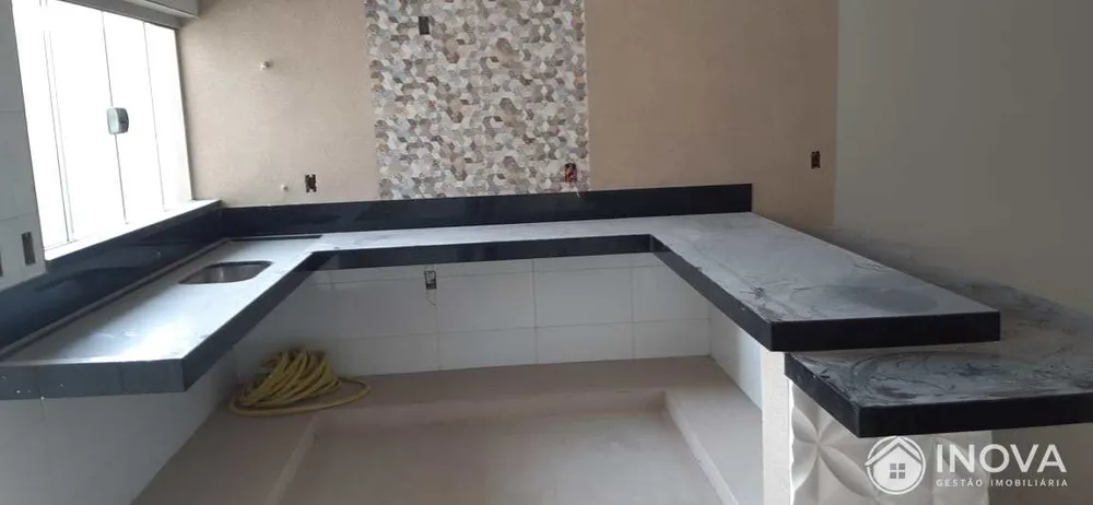 Casa, 3 quartos, 230 m² - Foto 4