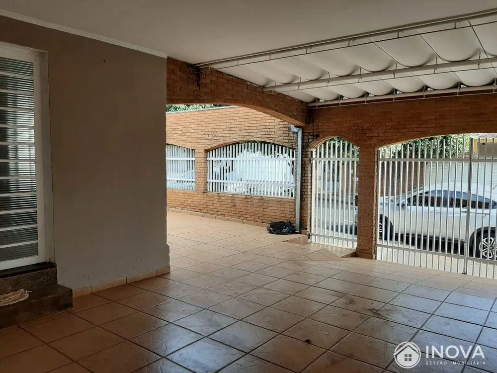 Casa, 3 quartos, 200 m² - Foto 2