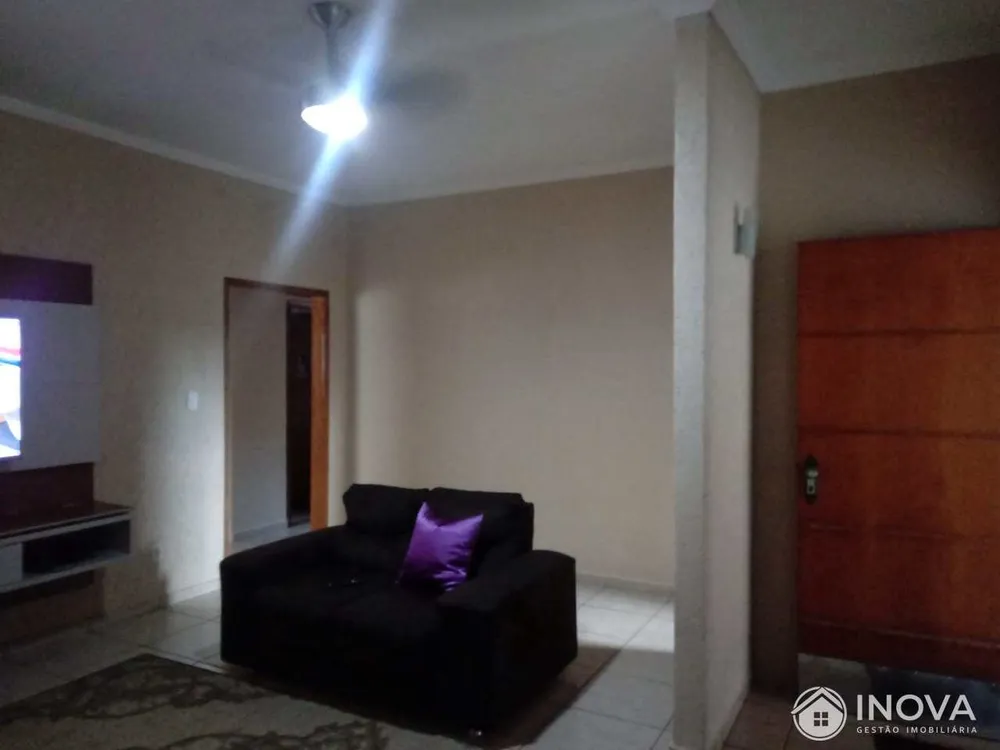 Casa, 3 quartos, 260 m² - Foto 3