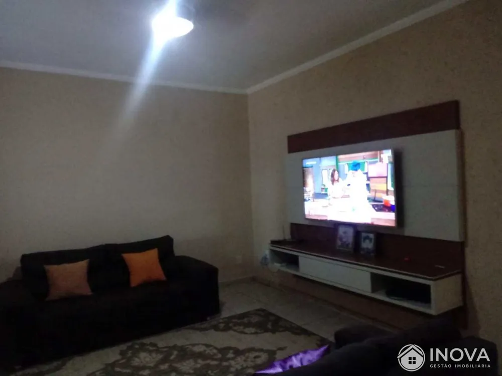 Casa, 3 quartos, 260 m² - Foto 4