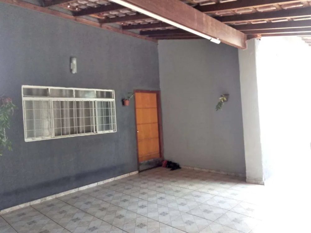 Casa, 3 quartos, 260 m² - Foto 1
