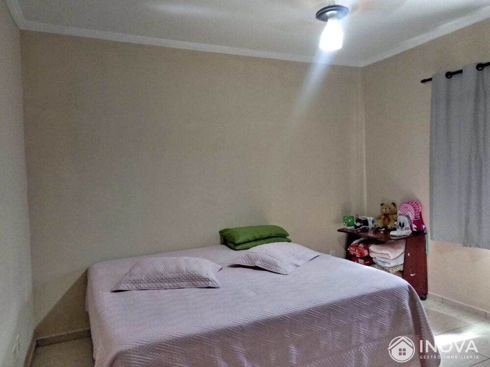 Casa, 3 quartos, 260 m² - Foto 2