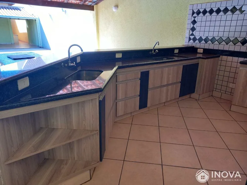 Casa, 1 quarto, 305 m² - Foto 20