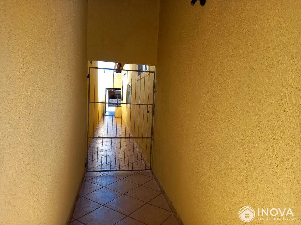 Casa, 1 quarto, 305 m² - Foto 5