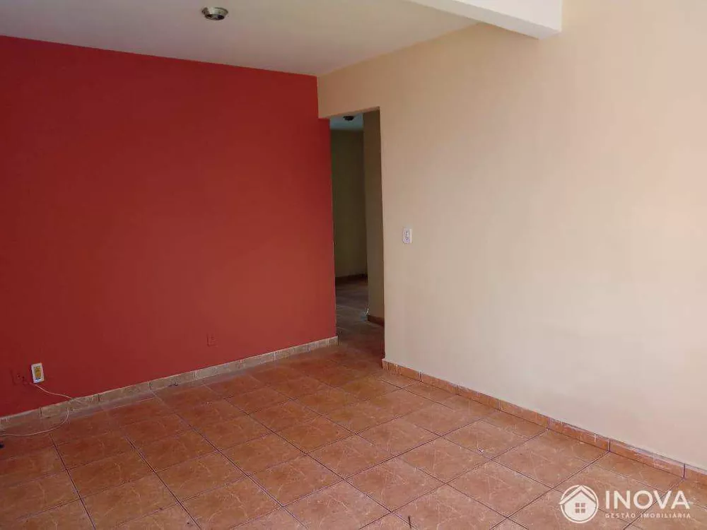 Casa à venda com 2 quartos, 47m² - Foto 5