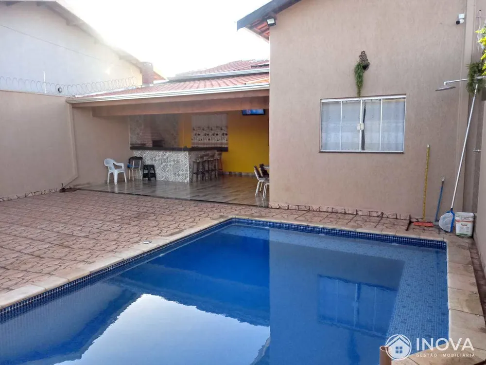 Casa, 1 quarto, 115 m² - Foto 1