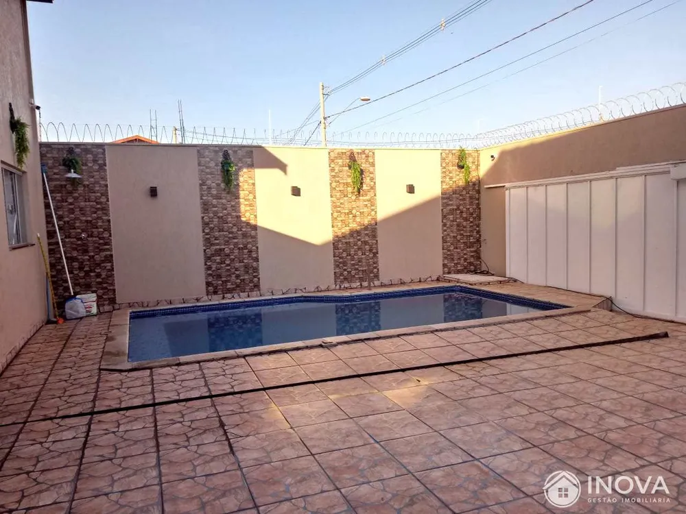 Casa, 1 quarto, 115 m² - Foto 2