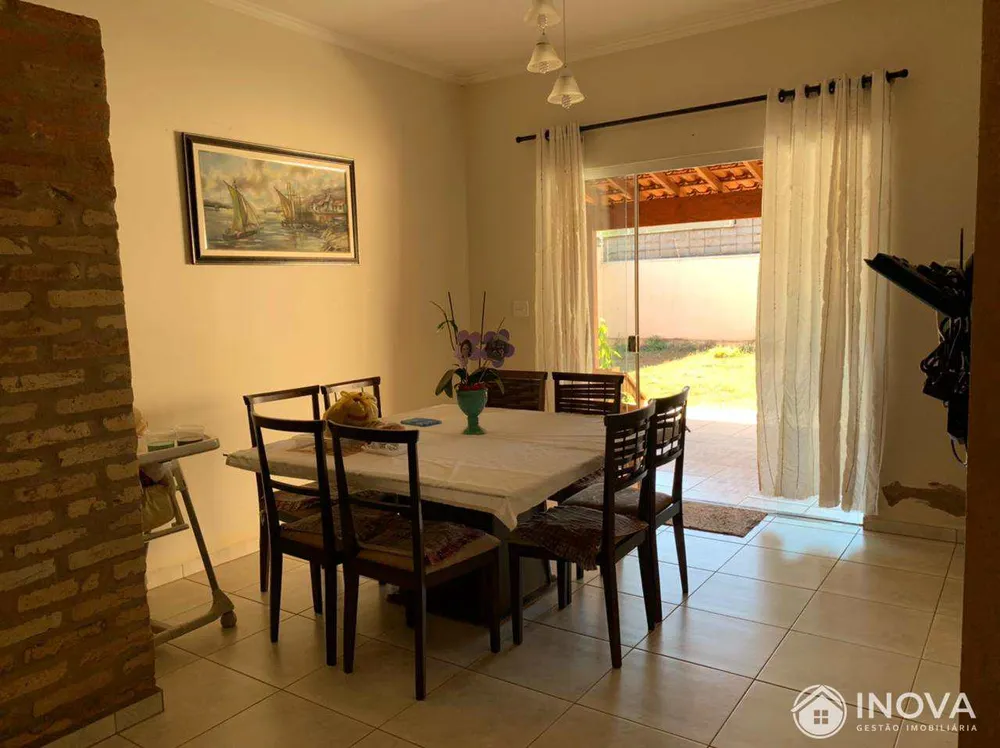 Casa, 2 quartos, 208 m² - Foto 11