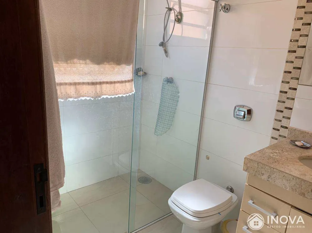 Casa, 2 quartos, 208 m² - Foto 4