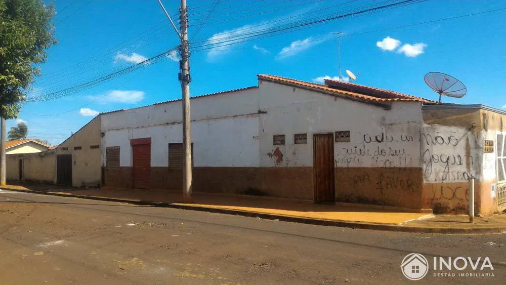Casa, 3 quartos, 220 m² - Foto 3