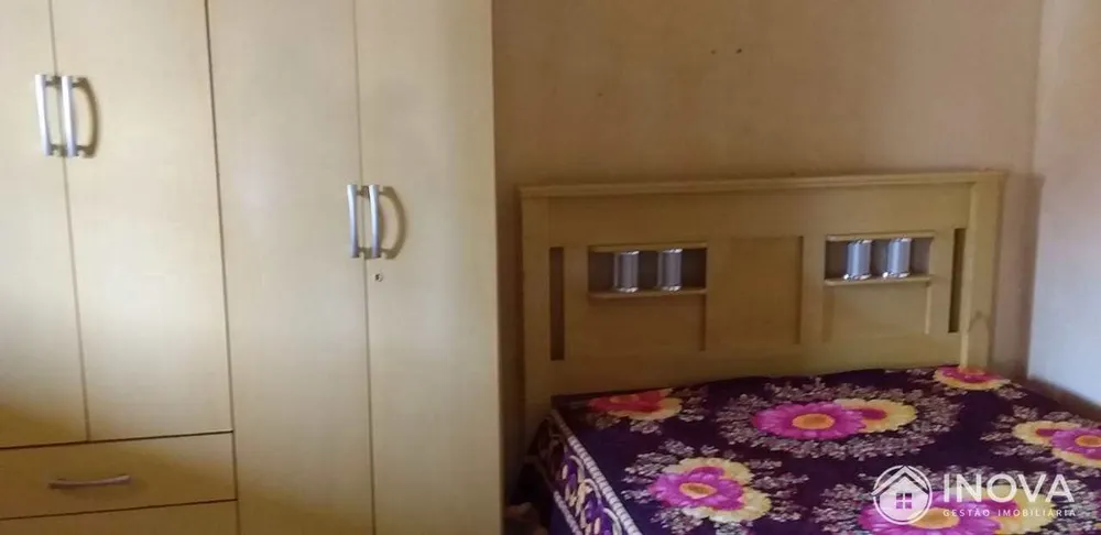Casa, 3 quartos, 220 m² - Foto 1