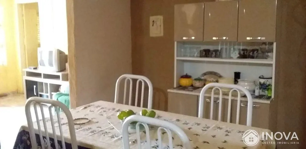 Casa, 3 quartos, 220 m² - Foto 10