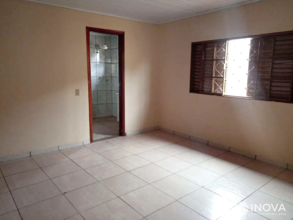 Casa, 1 quarto, 162 m² - Foto 2