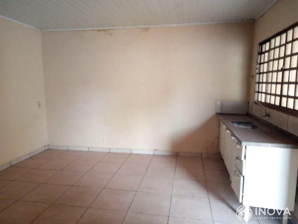 Casa, 1 quarto, 162 m² - Foto 4