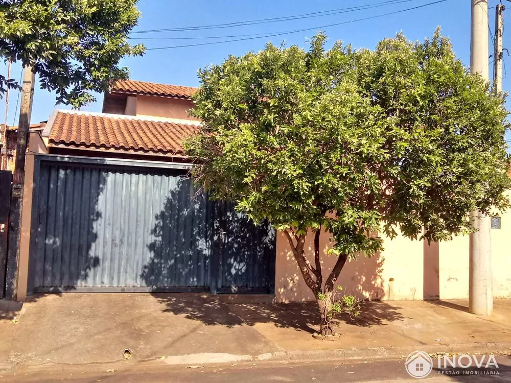 Casa, 2 quartos, 147 m² - Foto 1