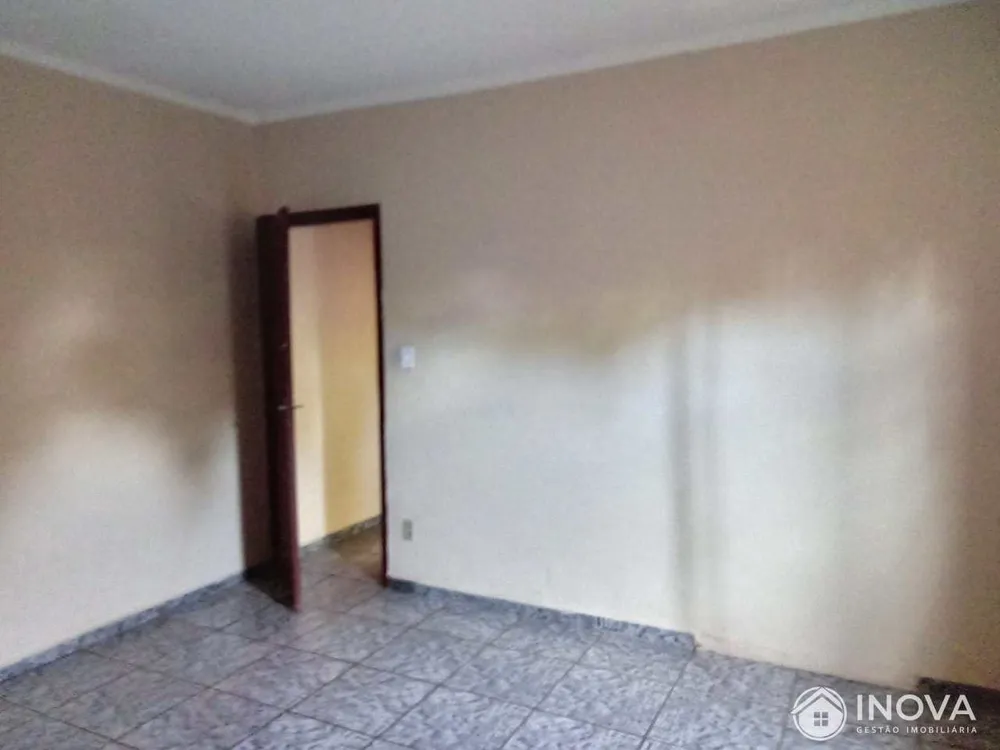 Casa, 3 quartos, 170 m² - Foto 3