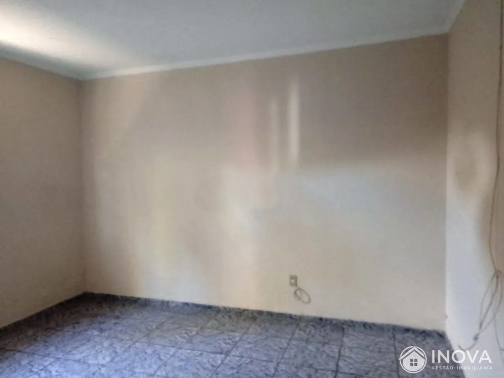Casa, 3 quartos, 170 m² - Foto 2