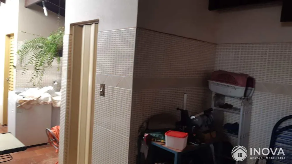 Casa, 2 quartos, 185 m² - Foto 14