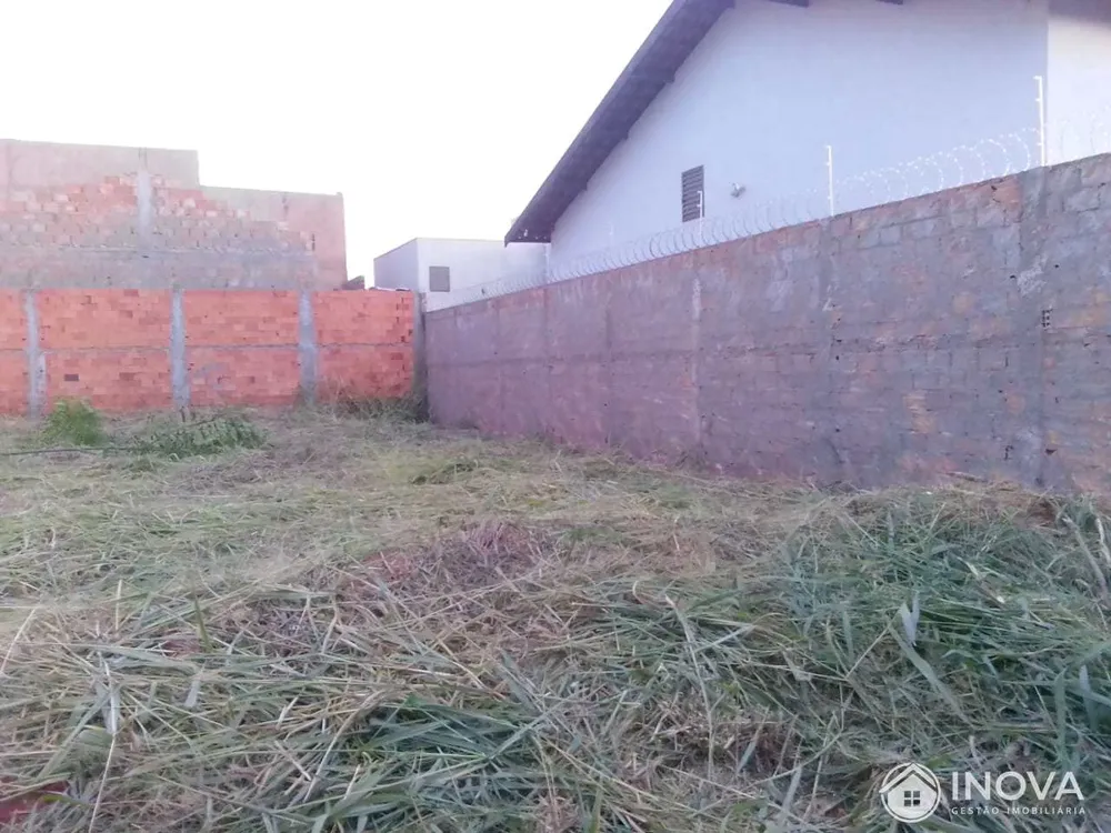 Terreno, 200 m² - Foto 2