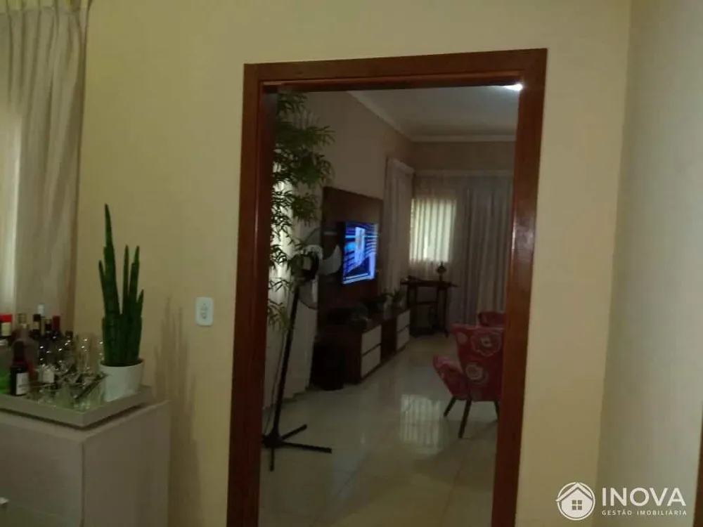 Casa, 1 quarto, 197 m² - Foto 4
