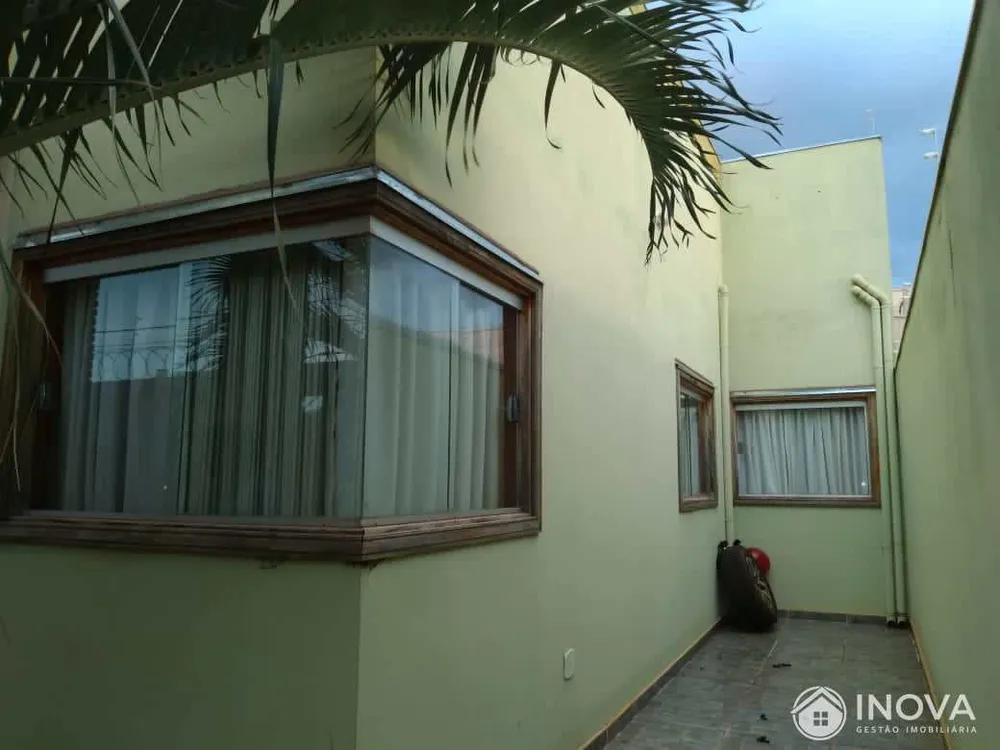 Casa, 1 quarto, 197 m² - Foto 3