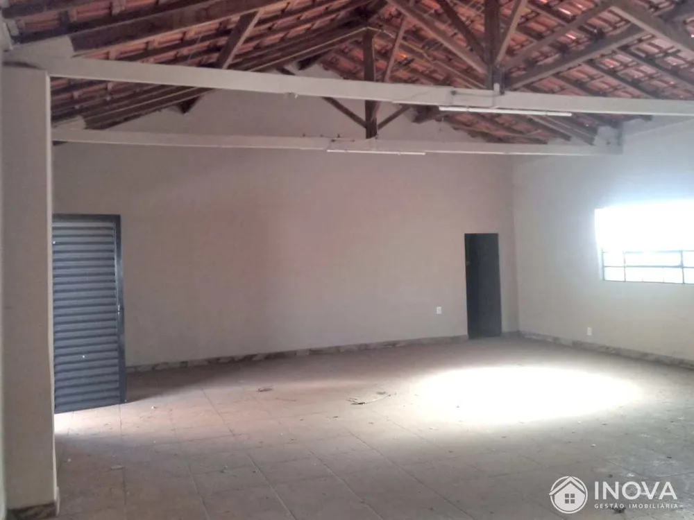 Depósito-Galpão, 75 m² - Foto 2