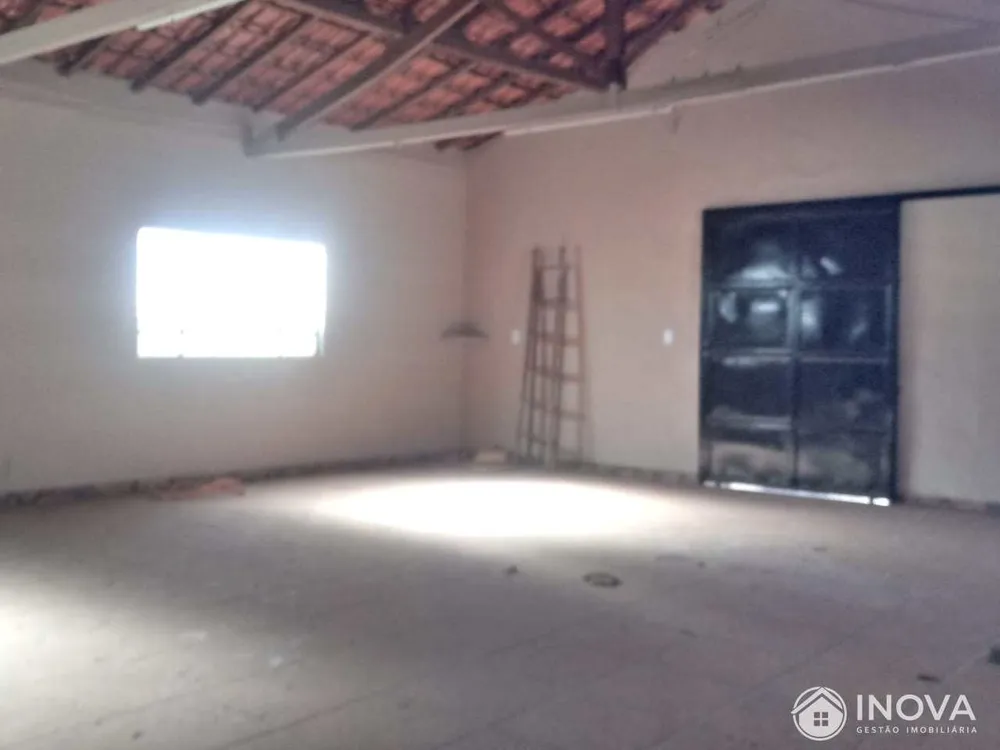 Depósito-Galpão, 75 m² - Foto 1