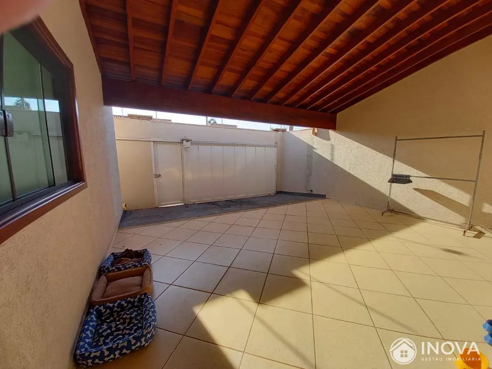 Casa, 2 quartos, 190 m² - Foto 2