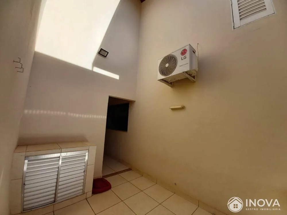 Casa, 2 quartos, 190 m² - Foto 2